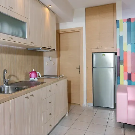 Keramos & Apartamento *