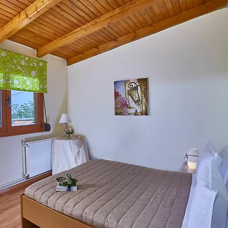 Apartamento Keramos & *